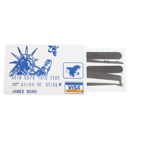 James Bond Dirkesett
