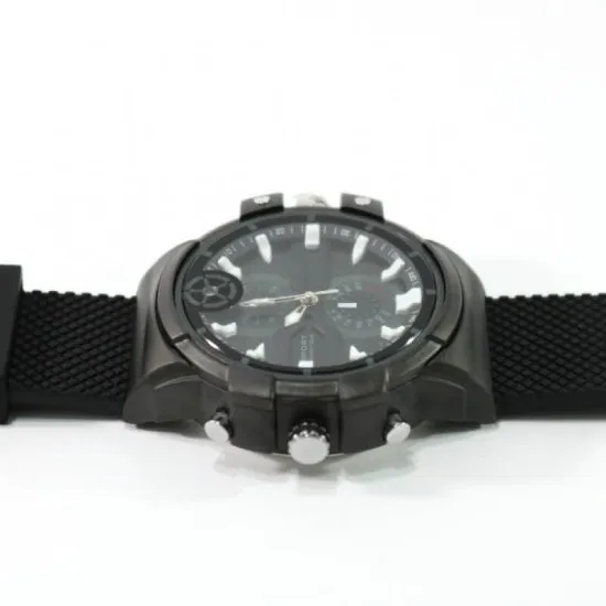 Spionklokke med skjult kamera