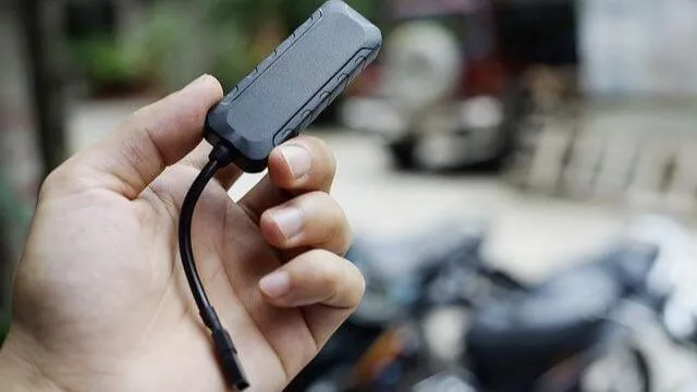 Liten GPS tracker til bil