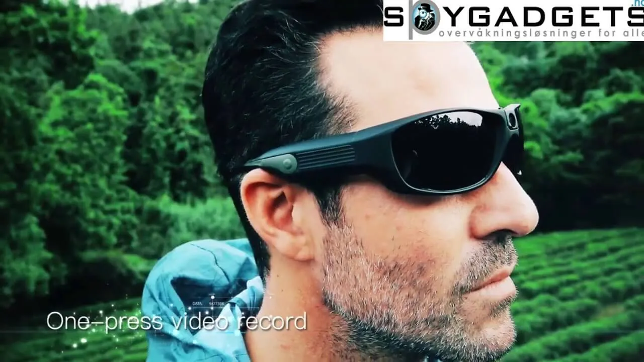 thumbnail for youtube videoen til produktpresentasjon på solbriller med 4K kamera